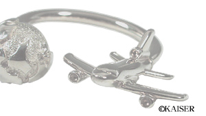 TIFFANY�i�e�B�t�@�j�[�j�^�L�[ ������O�i�L�[�����O�j/�L�[�E�z���_�[�i�L�[�z���_�[�j�^�v���[�����O���[�u�E�L�[�E�����O�^��s�@�i���ɂ��āj