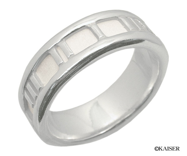 TIFFANY�i�e�B�t�@�j�[�j�^�A�N�Z�T���[�^�����O�i�w�ցj�^�A�g���X�E�j���[�E�����b�N�E�i���[�E�����O�i�A�g���X�j���[�����b�N�i���[�����O�j�^�V���o�[�^�΂ߏォ��